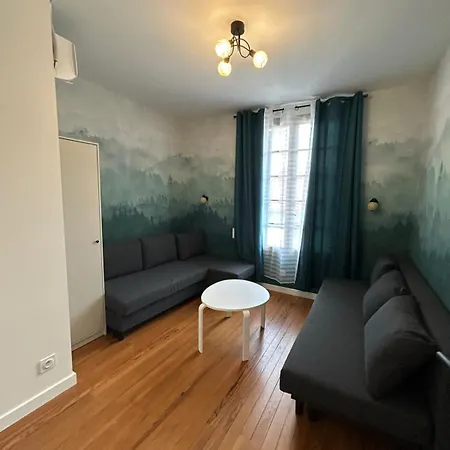 Le Bleu Des Pyrenees Apartamento *