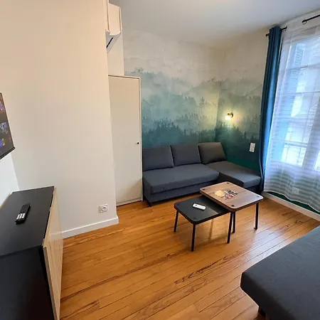 Le Bleu Des Pyrénées Appartement *