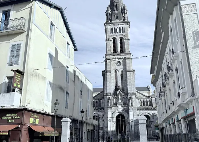 Le Bleu Des Pyrenees