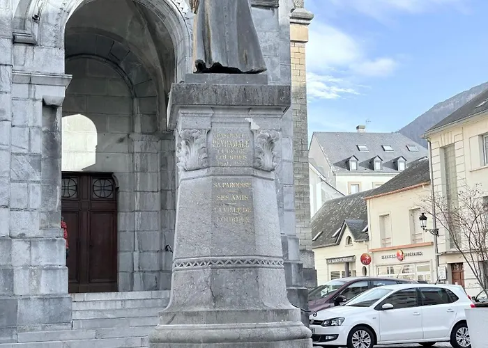 Lägenhet Le Bleu Des Pyrenees